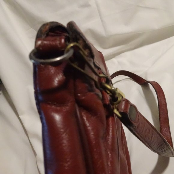 Vintage Etienne Aigner Handmade Oxblood Red Leather Shoulder Handbag PURSE 70s - Picture 5 of 7